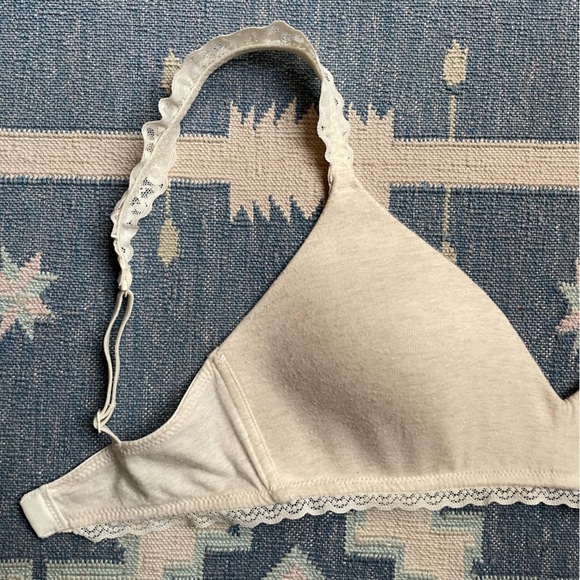 Aeries 32D cream/beige bra with lace details - Picture 6 of 6